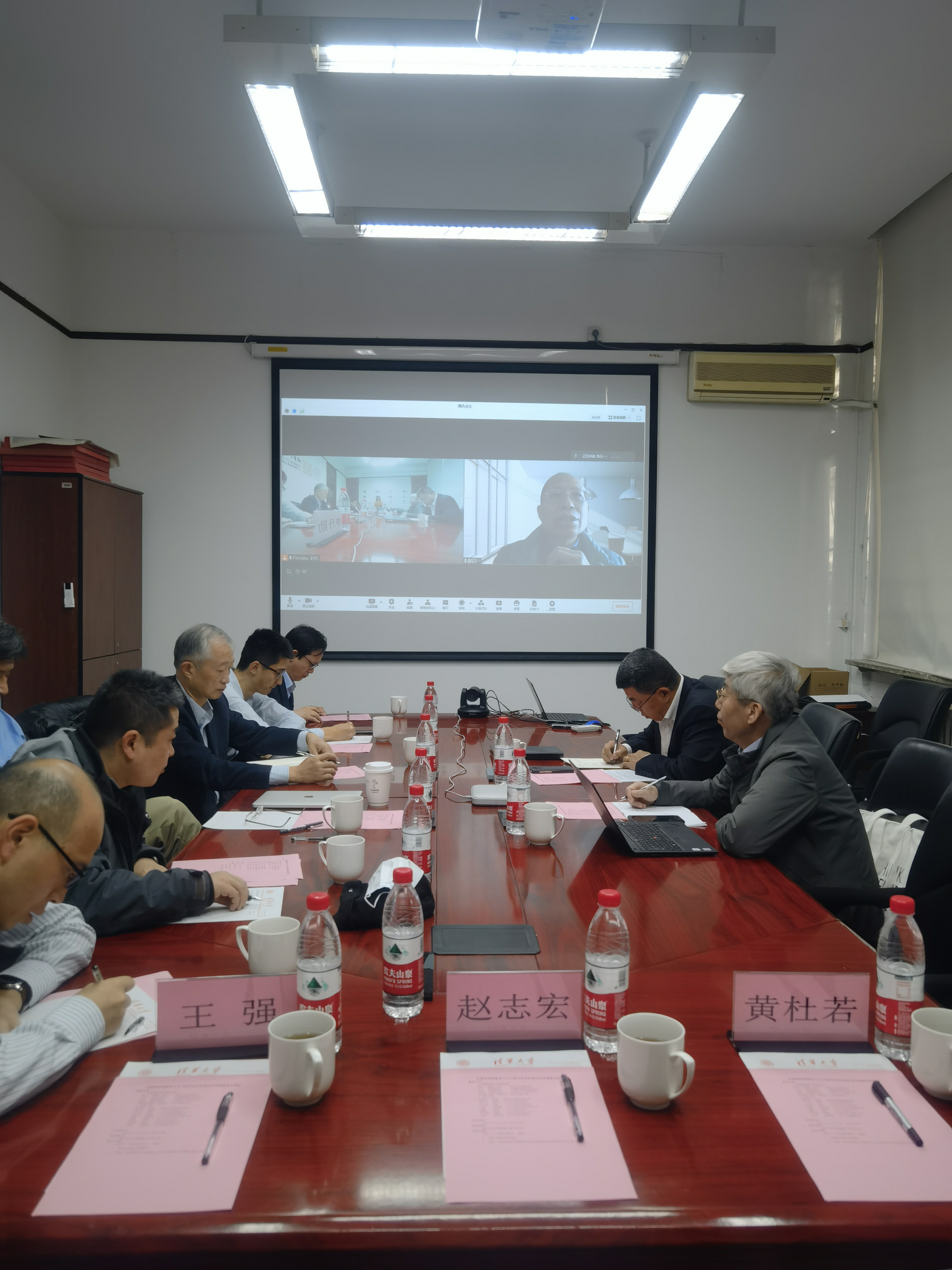 1637223351280015402.jpg 20211110-住建部高等教育土木工程专业认证(评估)工作-刘方-认证(评估)考查意见反馈会现场-min.jpg
