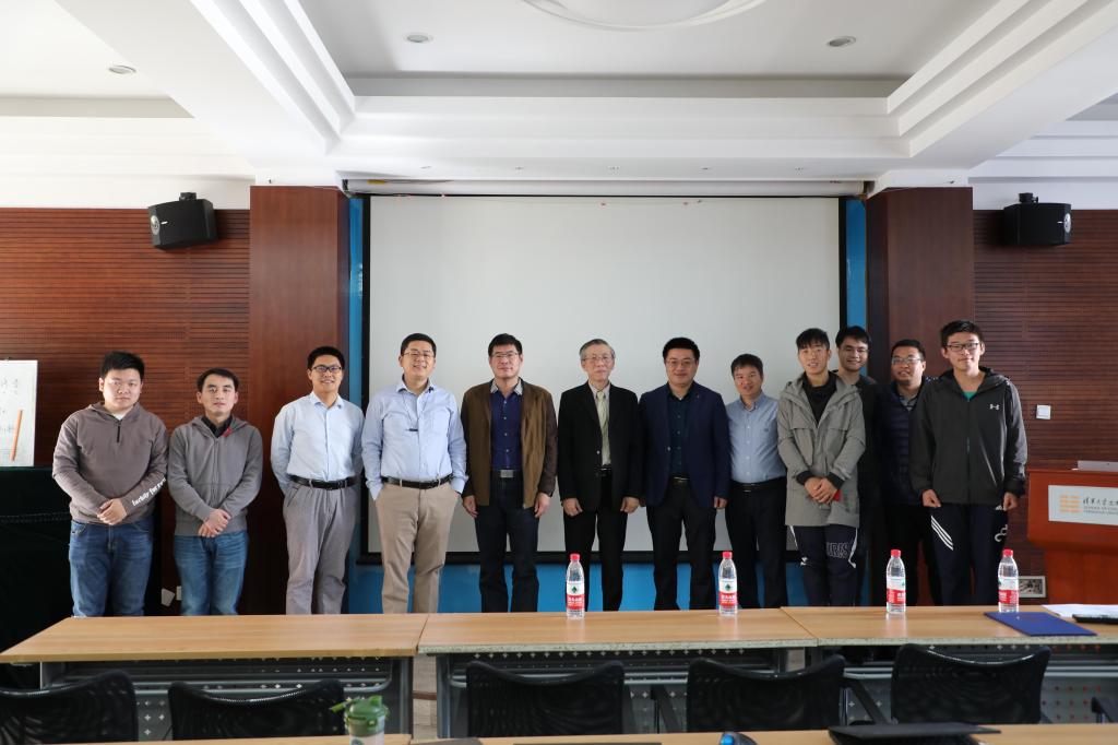 1573577651272017884.jpg 图片4-部分与会师生合影.jpg