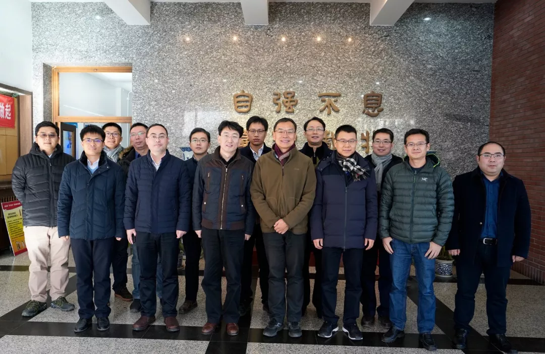 1545907335342016344.jpg 2.jpg